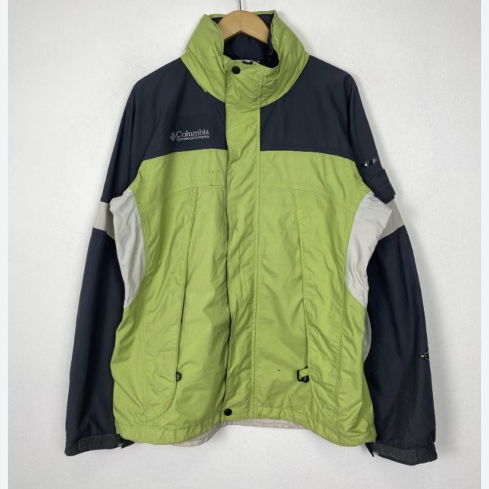 TITANIUM COLUMBIA SPORTSWEAR COMPANY MENS JACKET SIZE L PORTLAND OREGON USA